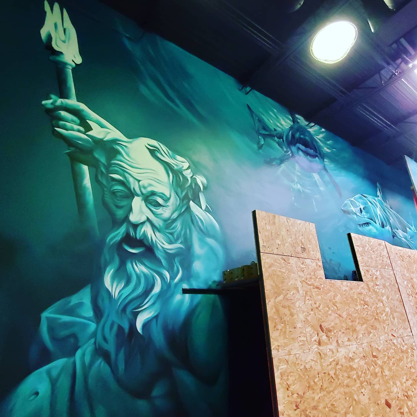 Shae Petersen SRIL ART painting 40ft tall underwater mural for Dan Bilzerian